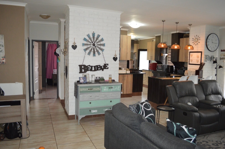 3 Bedroom Property for Sale in Doringkruin North West